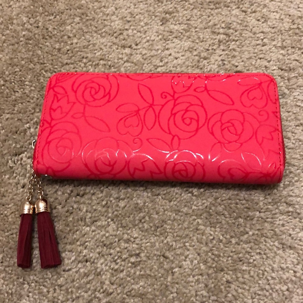 Rose pattern wallet